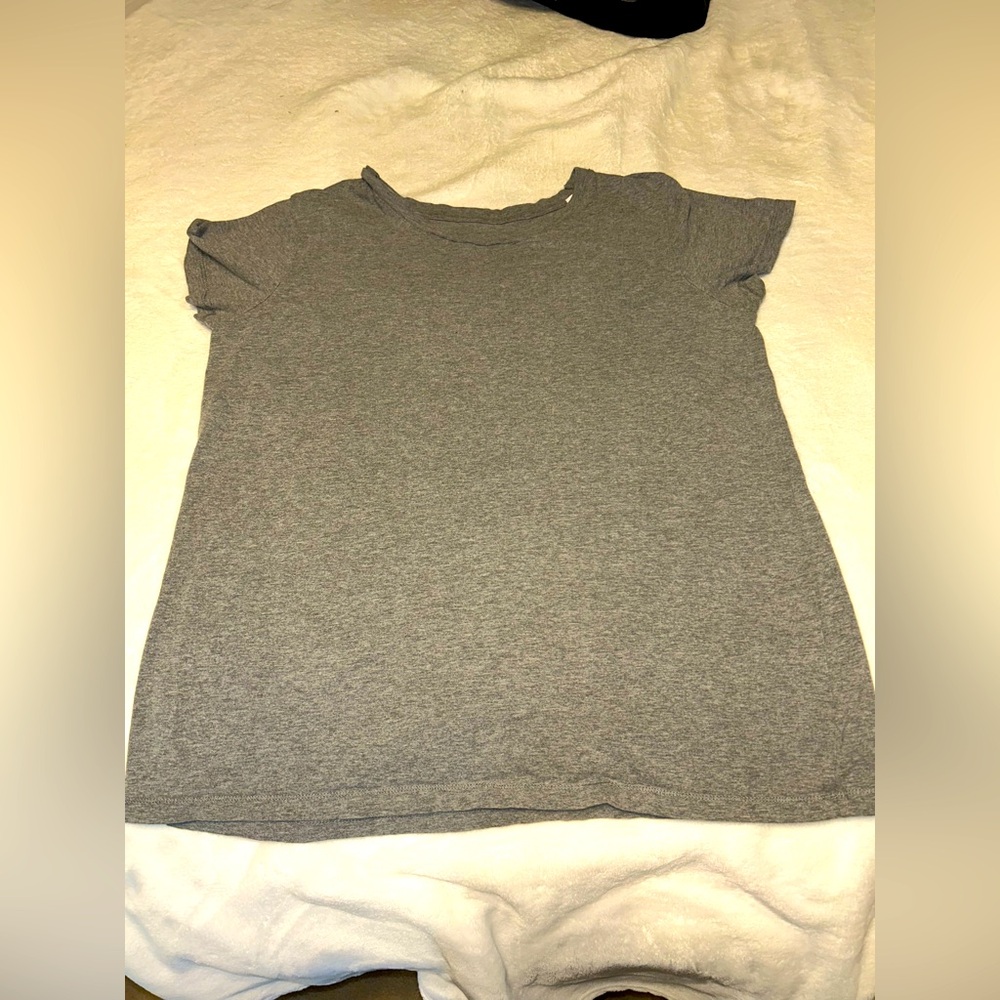 SIMPLE SONOMA GRAY TEE